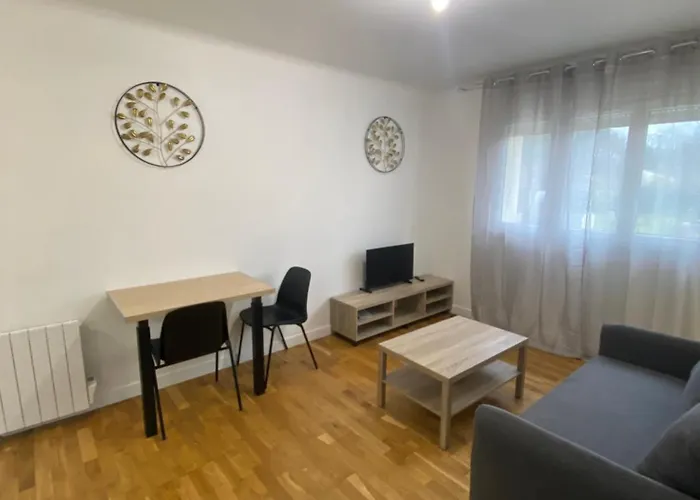Appartement Meuble Circuit 24H